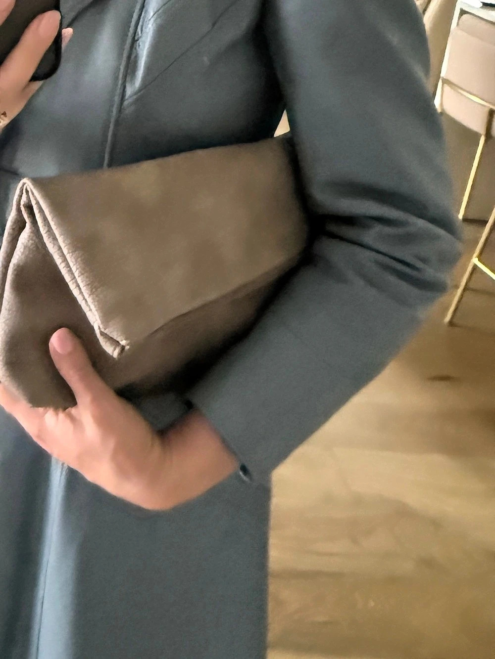 Free People NWT oversized Clutch Bag in Pebble Taupe Grey